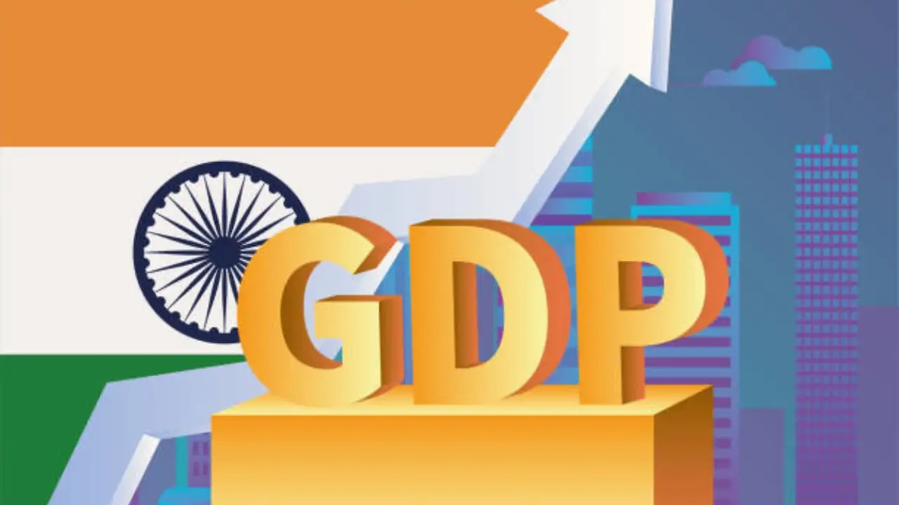 भारतीय अर्थव्यवस्था में 7.8% की मजबूत वृद्धि: ट्रंप की 'मृत' वाली टिप्पणी को मिला जवाब