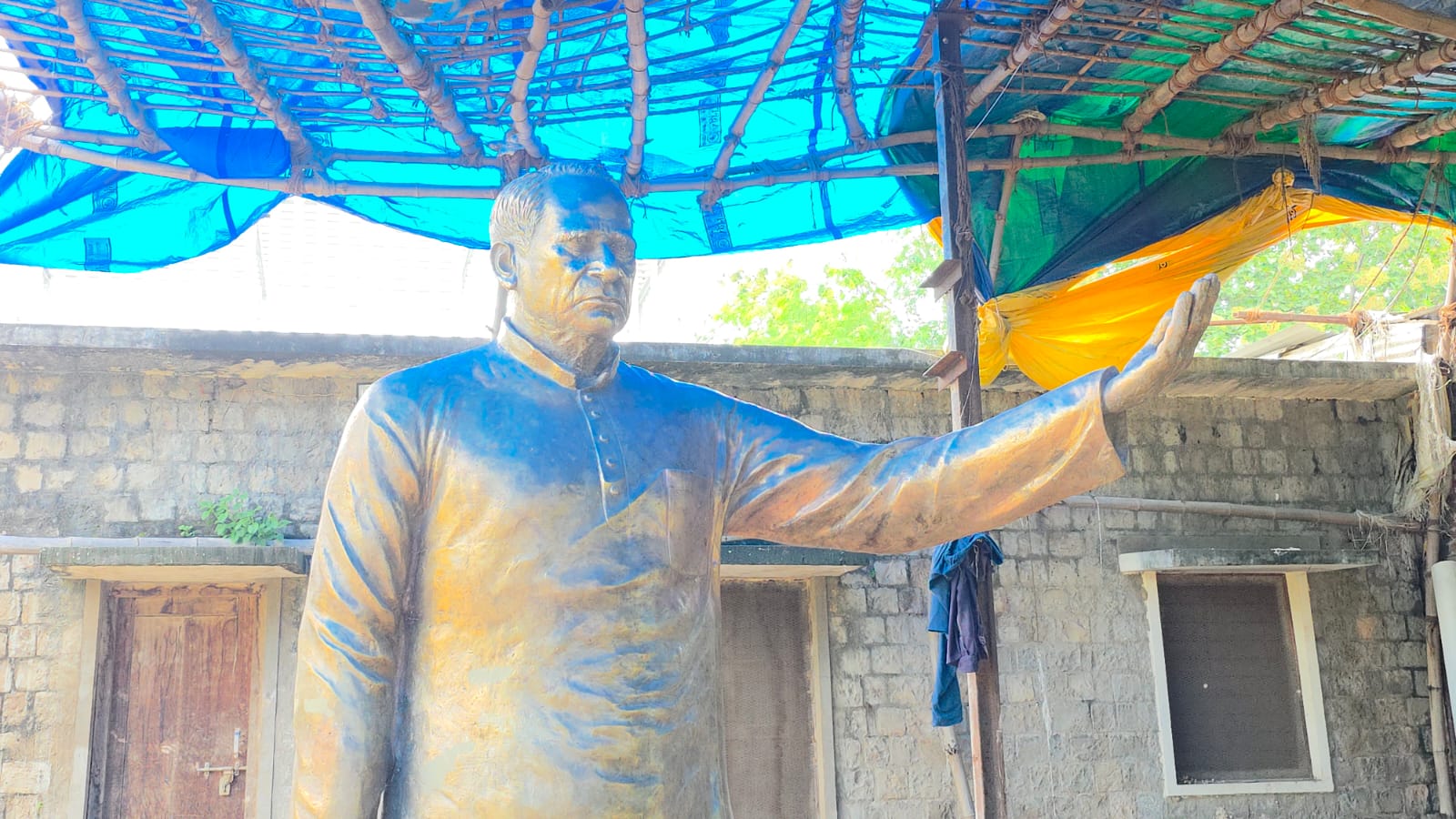 श्रीनिवास तिवारी मूर्ति स्थापना विवाद: रीवा में मूर्ति स्थापना पर सियासी जंग तेज, भाजपा-कांग्रेस आमने-सामने